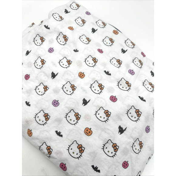 Hello Kitty Halloween Twin Sheet - Picture 1 of 3
